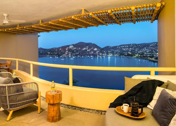 Kaukan By Tasman Zihuatanejo