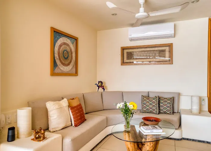 Kaukan By Tasman Villa Zihuatanejo