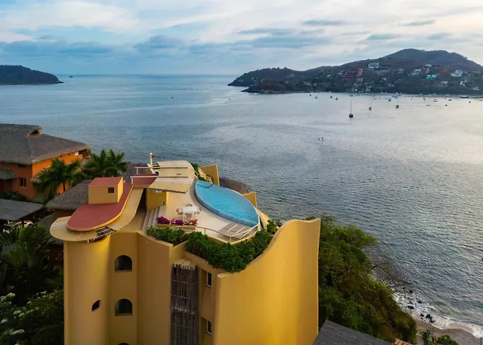 Kaukan By Tasman Zihuatanejo